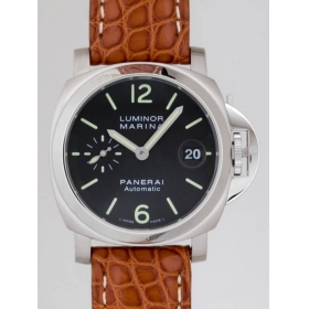 パネライ PANERAI ルミノールマリーナ zPAM00048 40mm ブラック