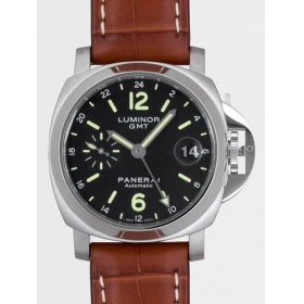 パネライ PANERAI ルミノール　GMT zPAM00244 40mm ブラック